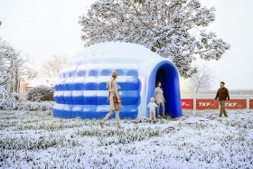 Nafukovací stan Iglú